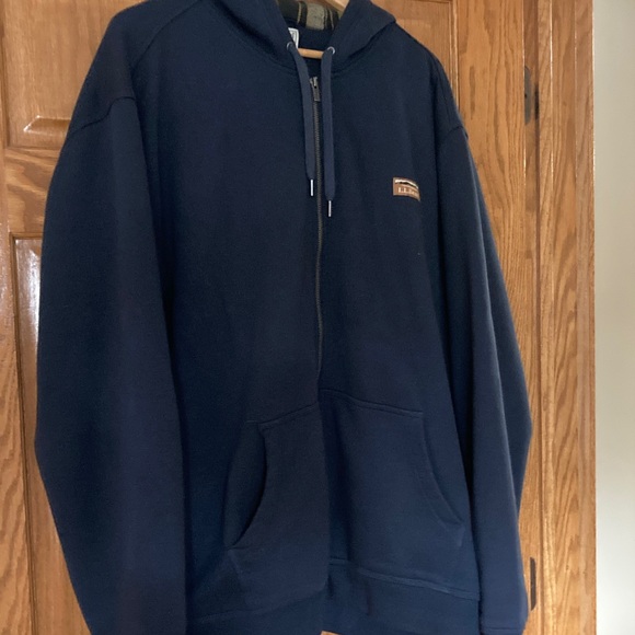 L.L. Bean Men's Dark Blue Zip-Up Sweater